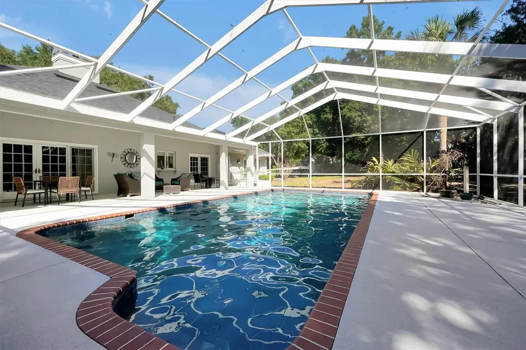 44 Lake Eloise Court Winter Haven FL 33884
