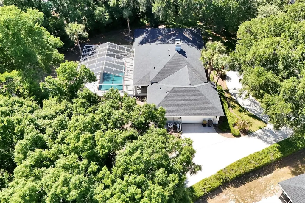 44 Lake Eloise Court Winter Haven FL 33884