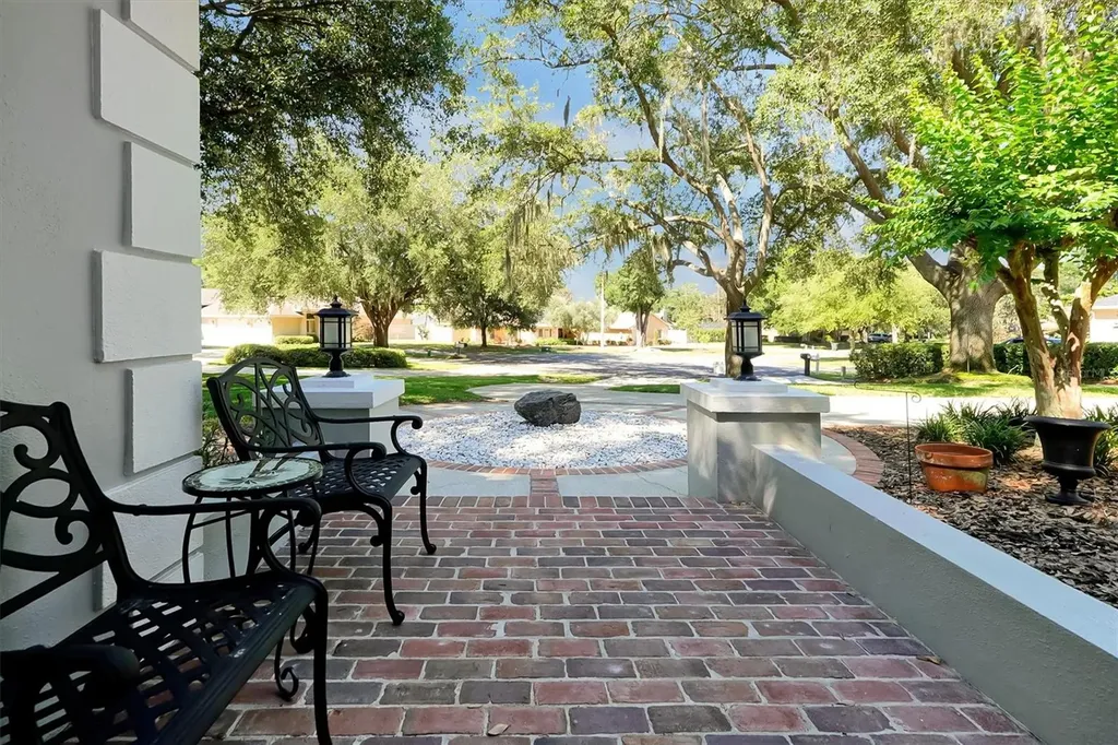 44 Lake Eloise Court Winter Haven FL 33884