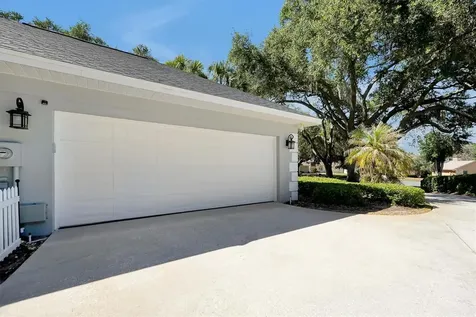 44 Lake Eloise Court Winter Haven FL 33884