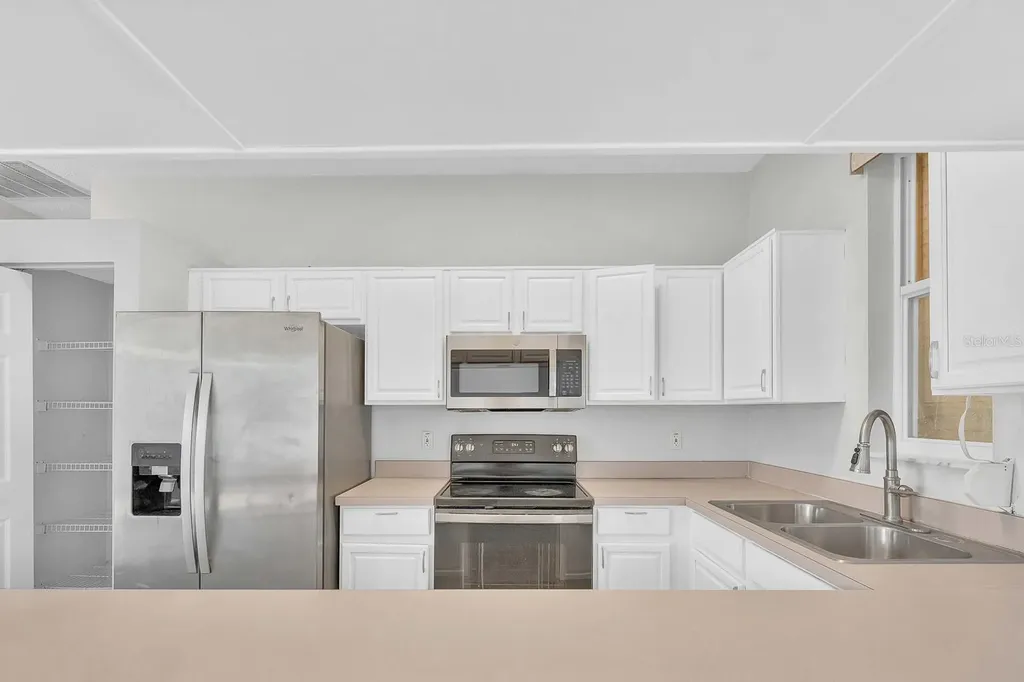 11641 59th Street N Pinellas Park FL 33782
