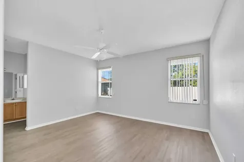11641 59th Street N Pinellas Park FL 33782