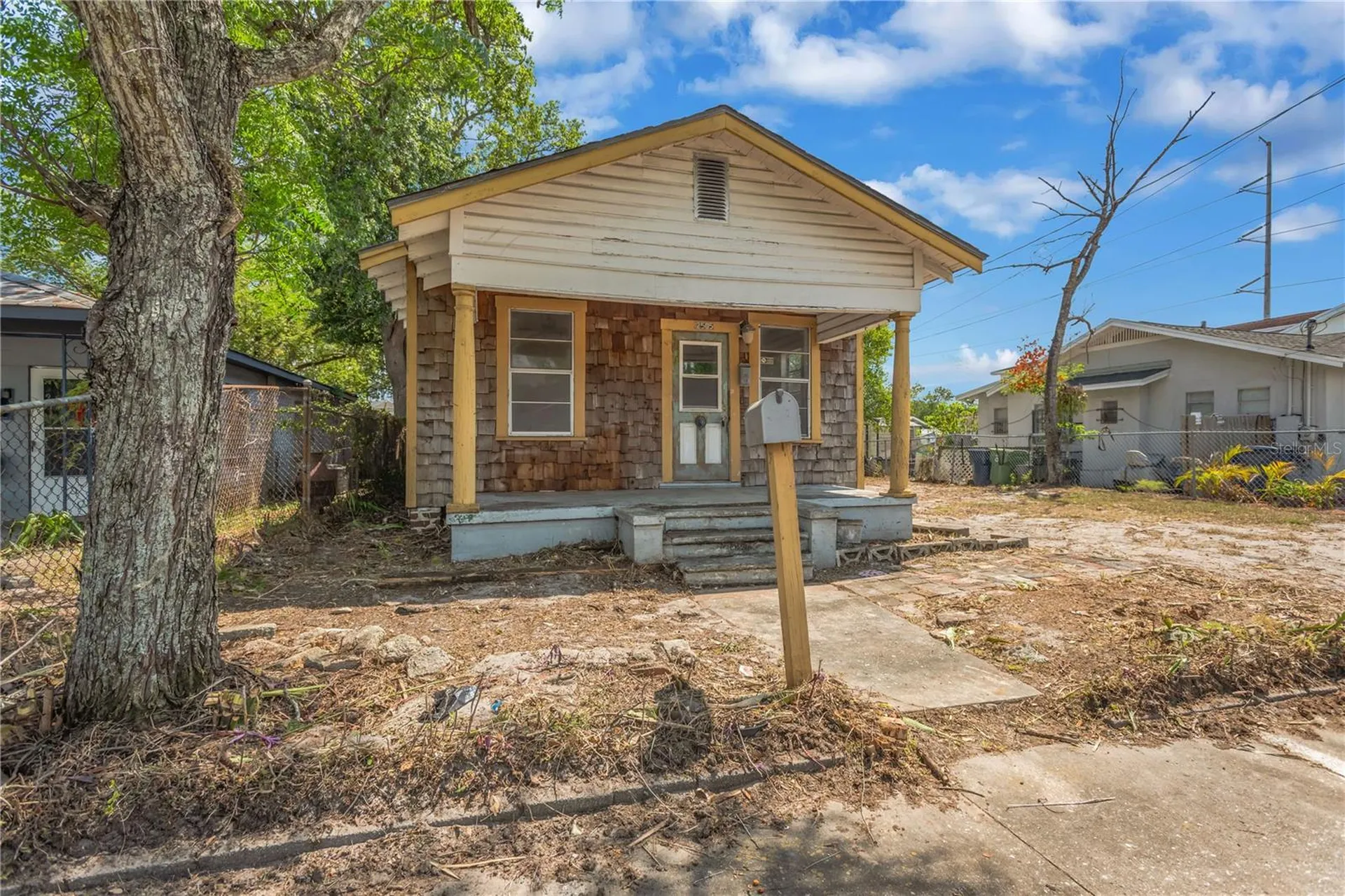2505 E 17th Avenue Tampa FL 33605