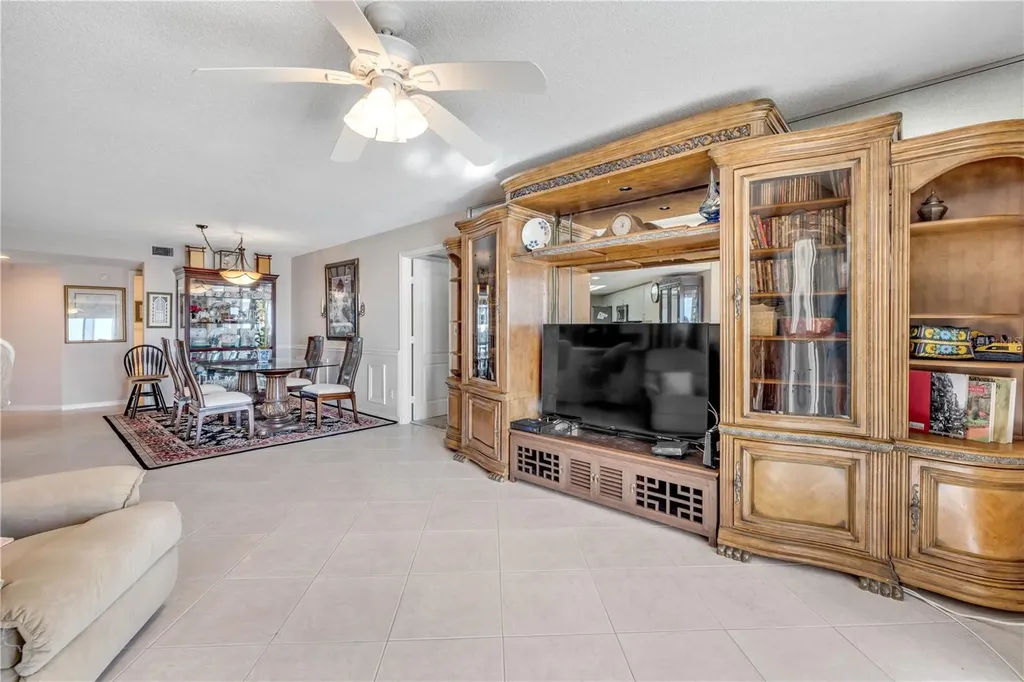 2937 S Atlantic Avenue Daytona Beach Shores FL 32118