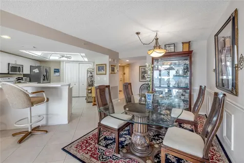 2937 S Atlantic Avenue Daytona Beach Shores FL 32118