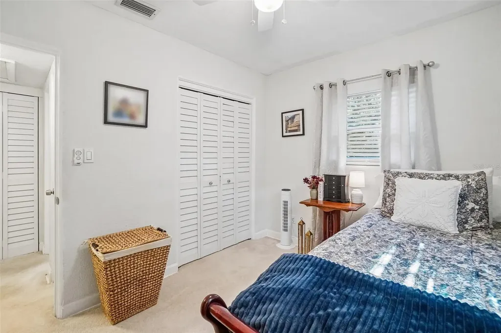 5389 55th Avenue N St Petersburg FL 33709