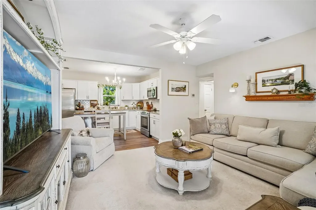 5389 55th Avenue N St Petersburg FL 33709