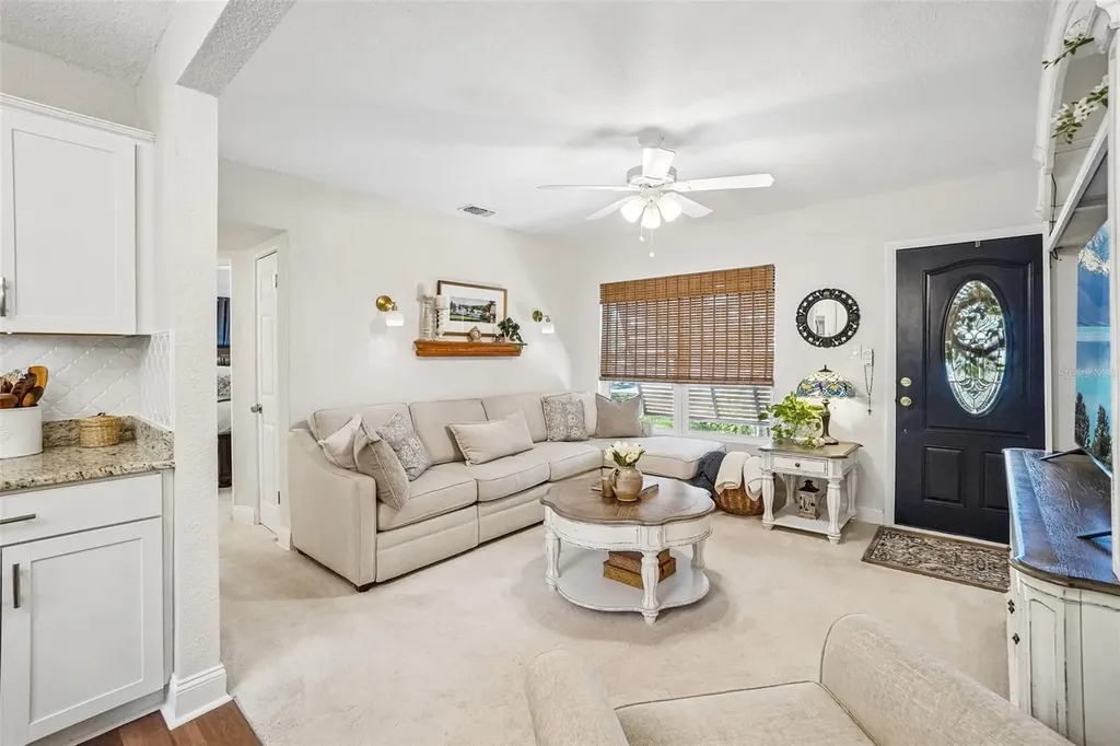 5389 55th Avenue N St Petersburg FL 33709