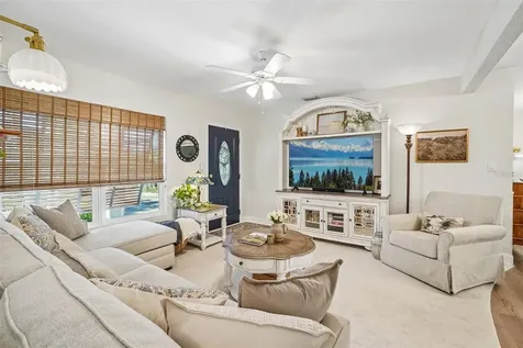 5389 55th Avenue N St Petersburg FL 33709