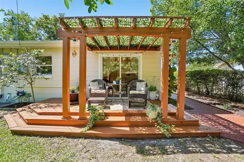 5389 55th Avenue N St Petersburg FL 33709