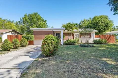 5389 55th Avenue N St Petersburg FL 33709