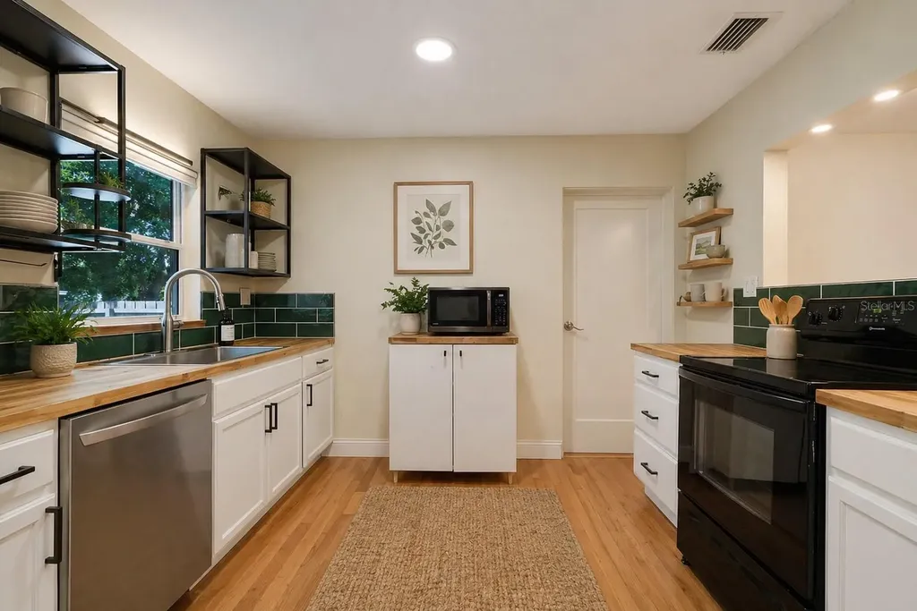 1818 Garvin Street Orlando FL 32803