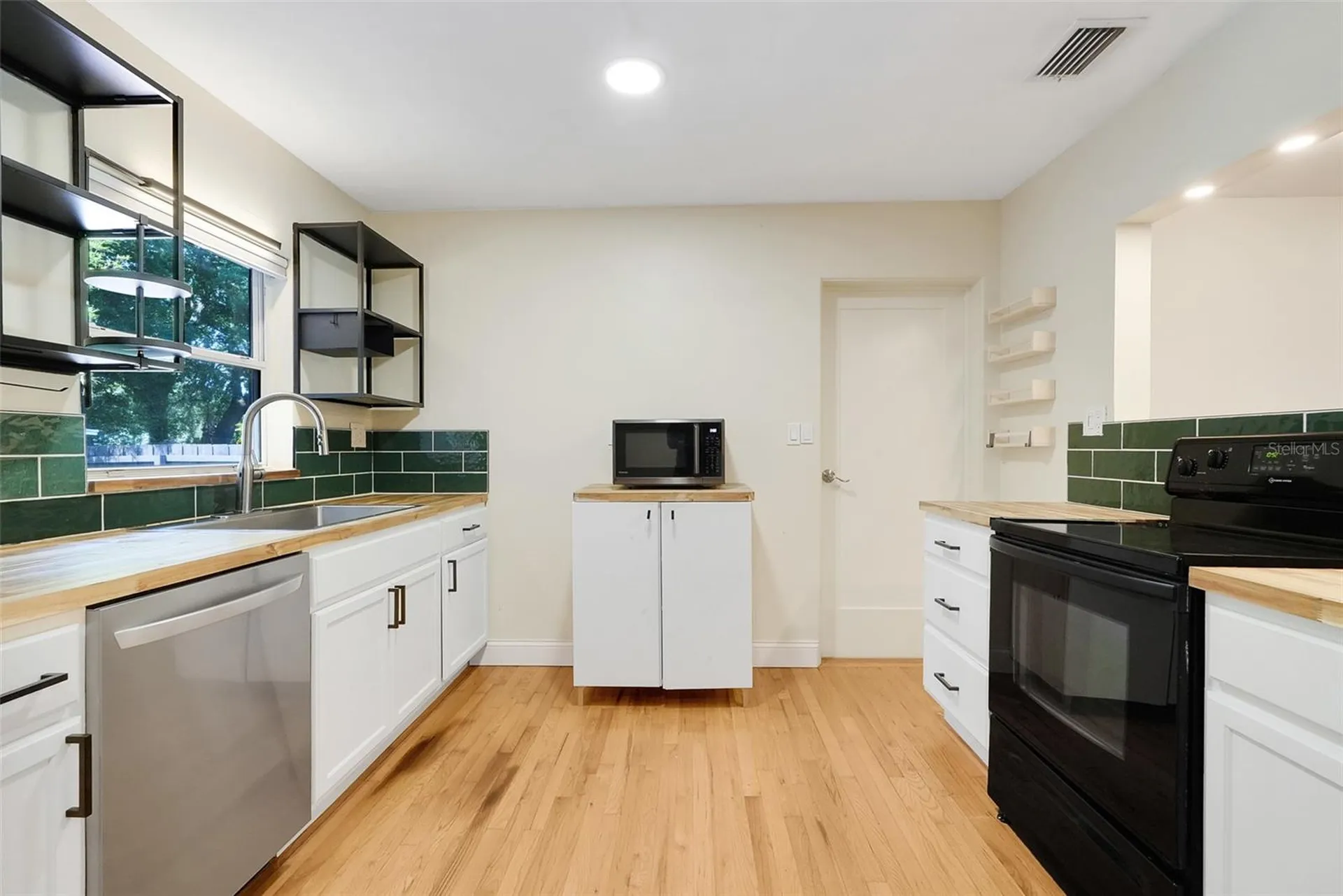 1818 Garvin Street Orlando FL 32803