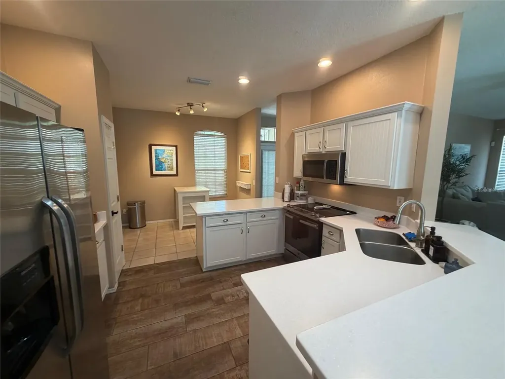 217 36th Street NE Bradenton FL 34208