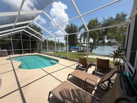 217 36th Street NE Bradenton FL 34208