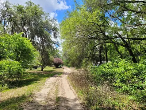 910 Ferncreek Avenue Inverness FL 34453