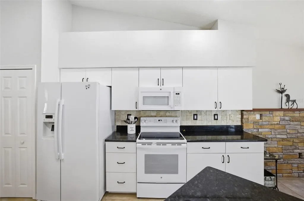 27180 Tierra Del Fuego Circle Punta Gorda FL 33983