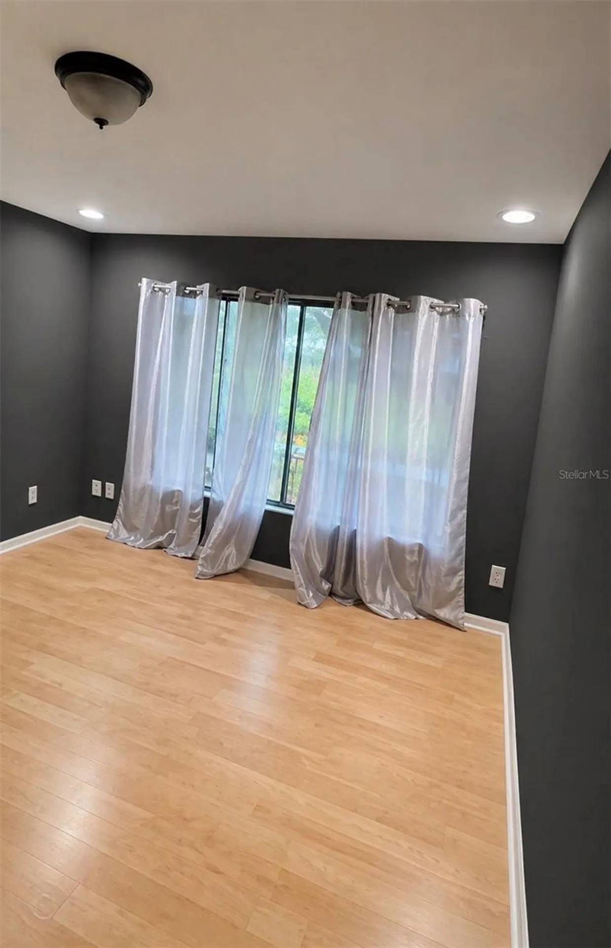 2203 Silver Pines Place Orlando FL 32808