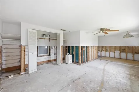 4436 106th Street W Bradenton FL 34210