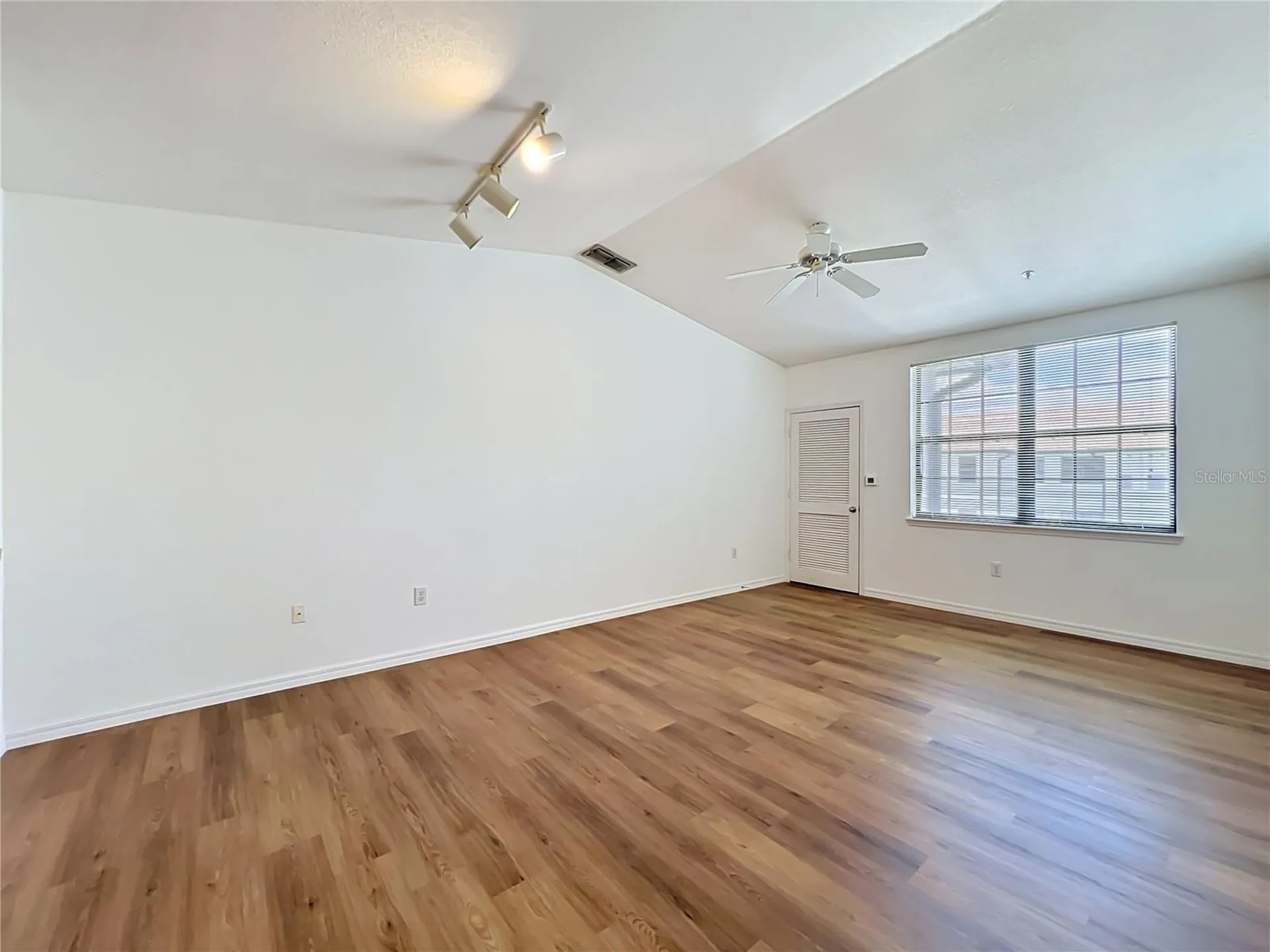 5550 E Michigan Street Orlando FL 32822
