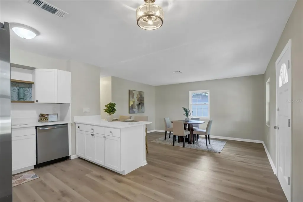112 Amy Circle Lakeland FL 33809