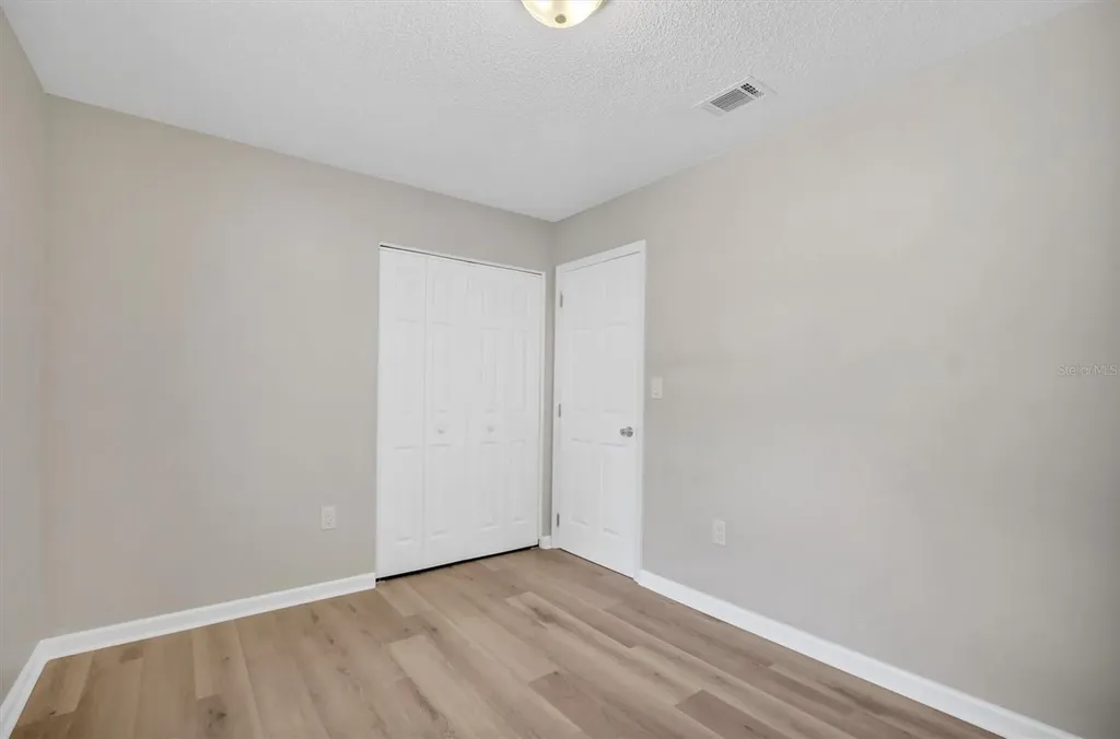 112 Amy Circle Lakeland FL 33809