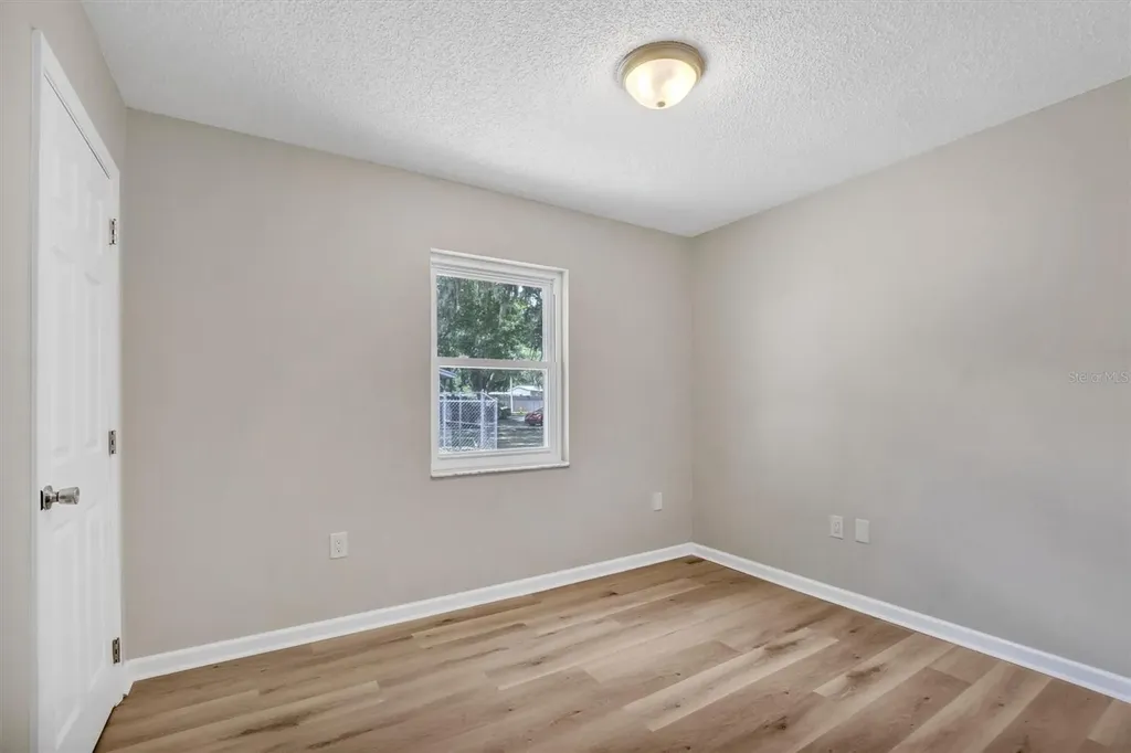 112 Amy Circle Lakeland FL 33809