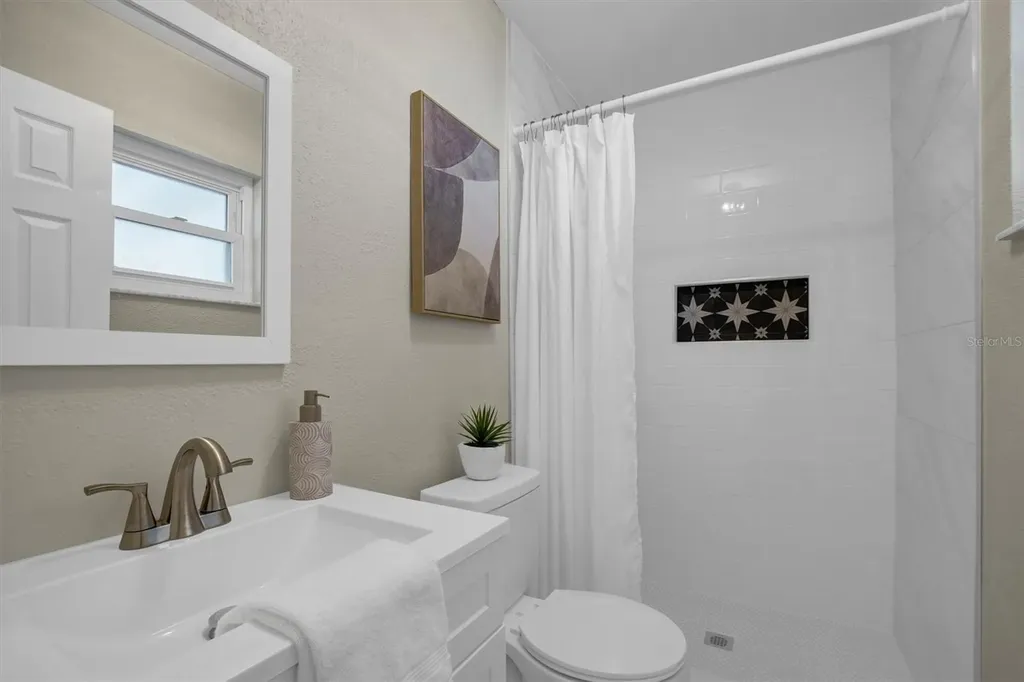 112 Amy Circle Lakeland FL 33809