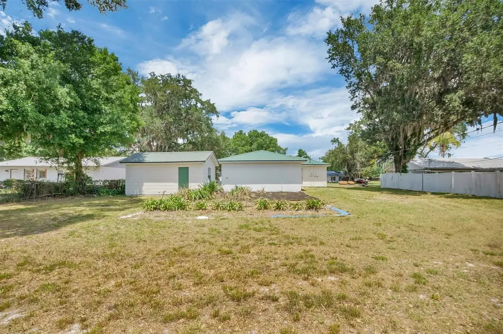 112 Amy Circle Lakeland FL 33809