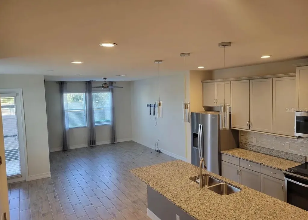 3231 Painted Blossom Court Lutz FL 33558