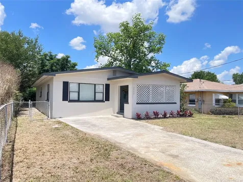 2015 6th Street NE Winter Haven FL 33881
