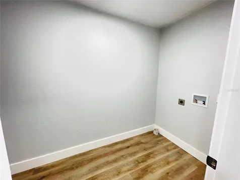 2015 6th Street NE Winter Haven FL 33881