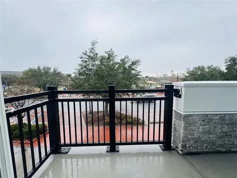 328 Center Lake Lane Oviedo FL 32765