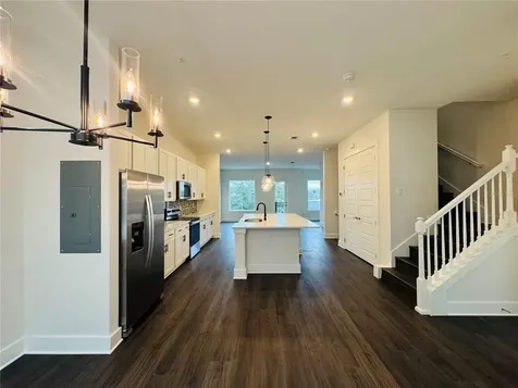 328 Center Lake Lane Oviedo FL 32765