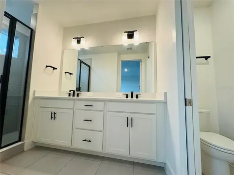 328 Center Lake Lane Oviedo FL 32765