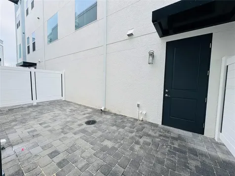 328 Center Lake Lane Oviedo FL 32765