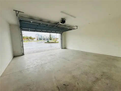 328 Center Lake Lane Oviedo FL 32765