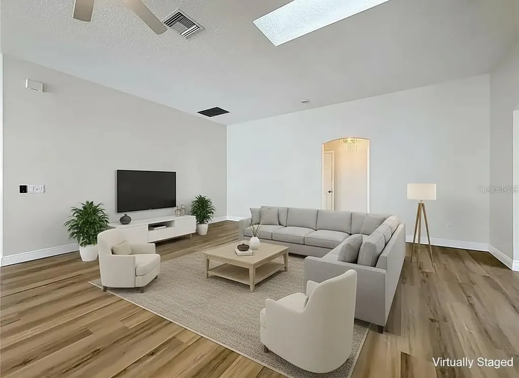 1012 Diego Court Lady Lake FL 32159