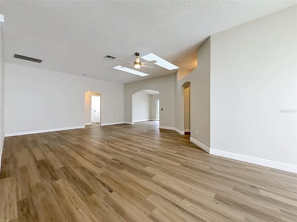 1012 Diego Court Lady Lake FL 32159