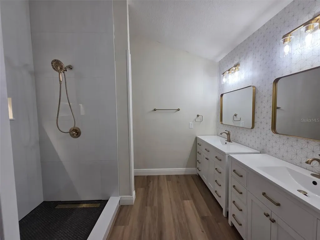 1012 Diego Court Lady Lake FL 32159