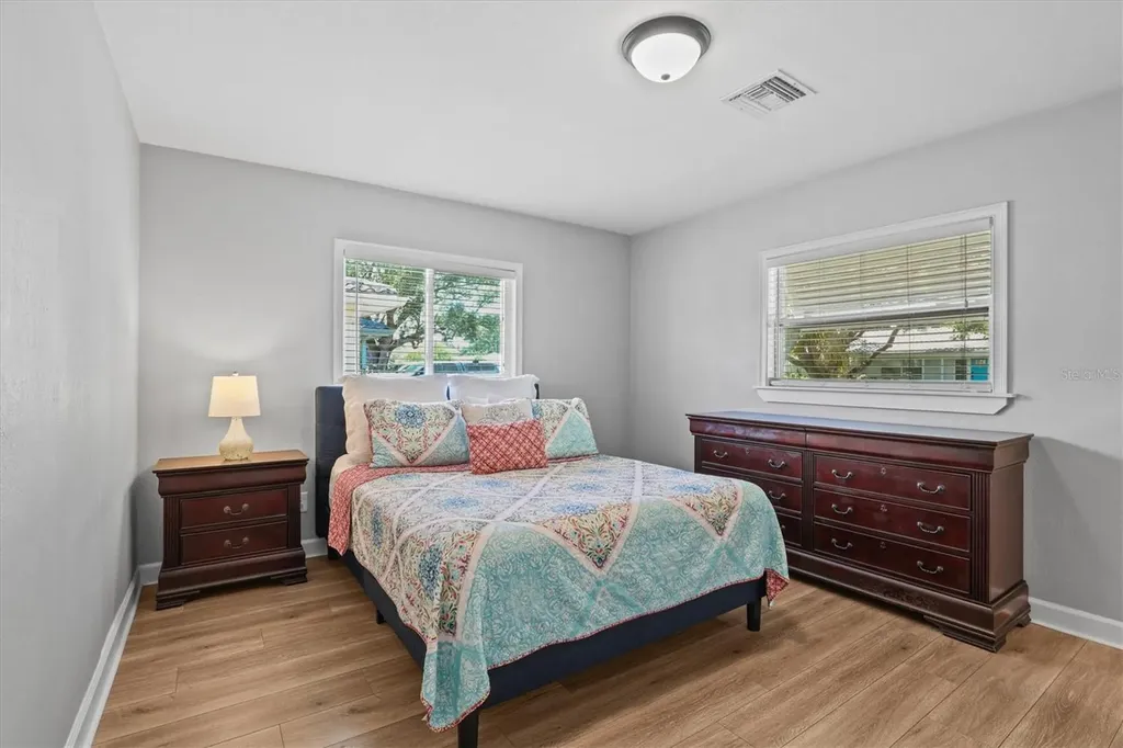 783 Manor Drive W Dunedin FL 34698