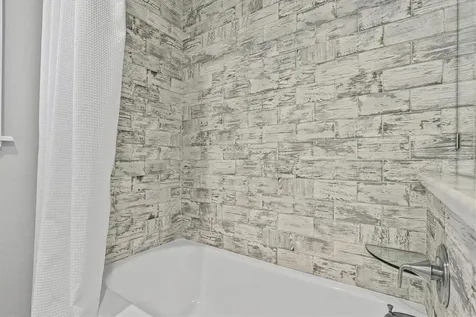 783 Manor Drive W Dunedin FL 34698