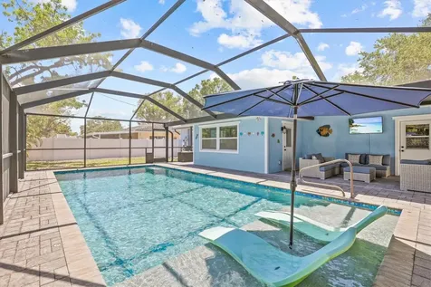 783 Manor Drive W Dunedin FL 34698