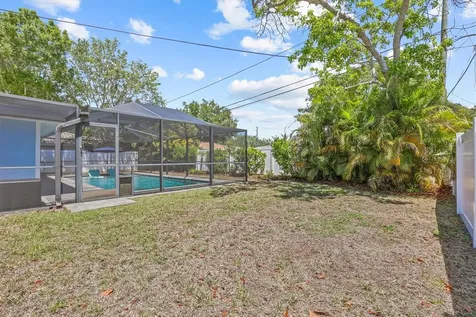 783 Manor Drive W Dunedin FL 34698