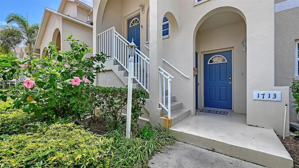 4270 Castlebridge Lane Sarasota FL 34238