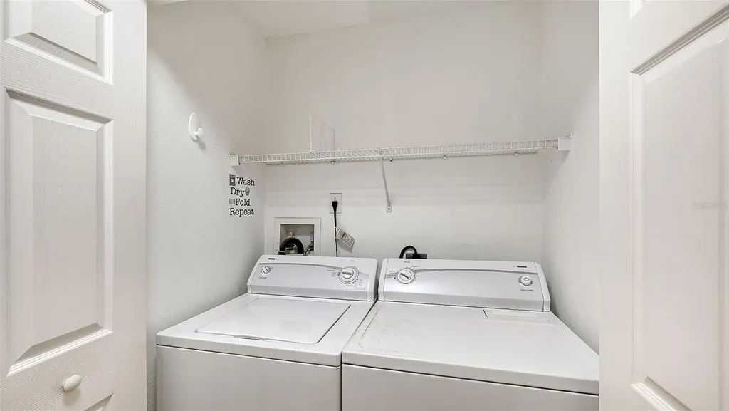 4270 Castlebridge Lane Sarasota FL 34238