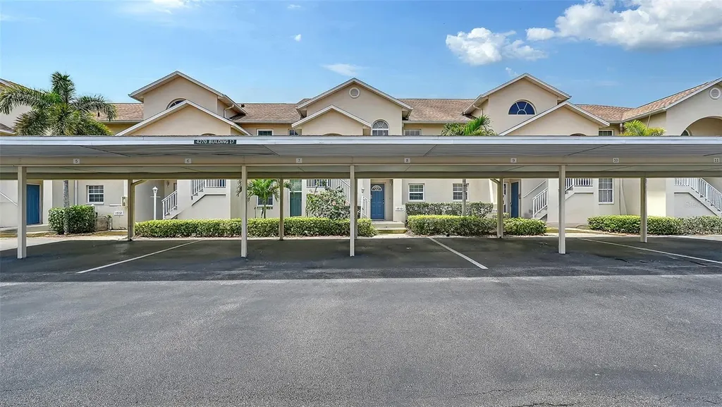 4270 Castlebridge Lane Sarasota FL 34238