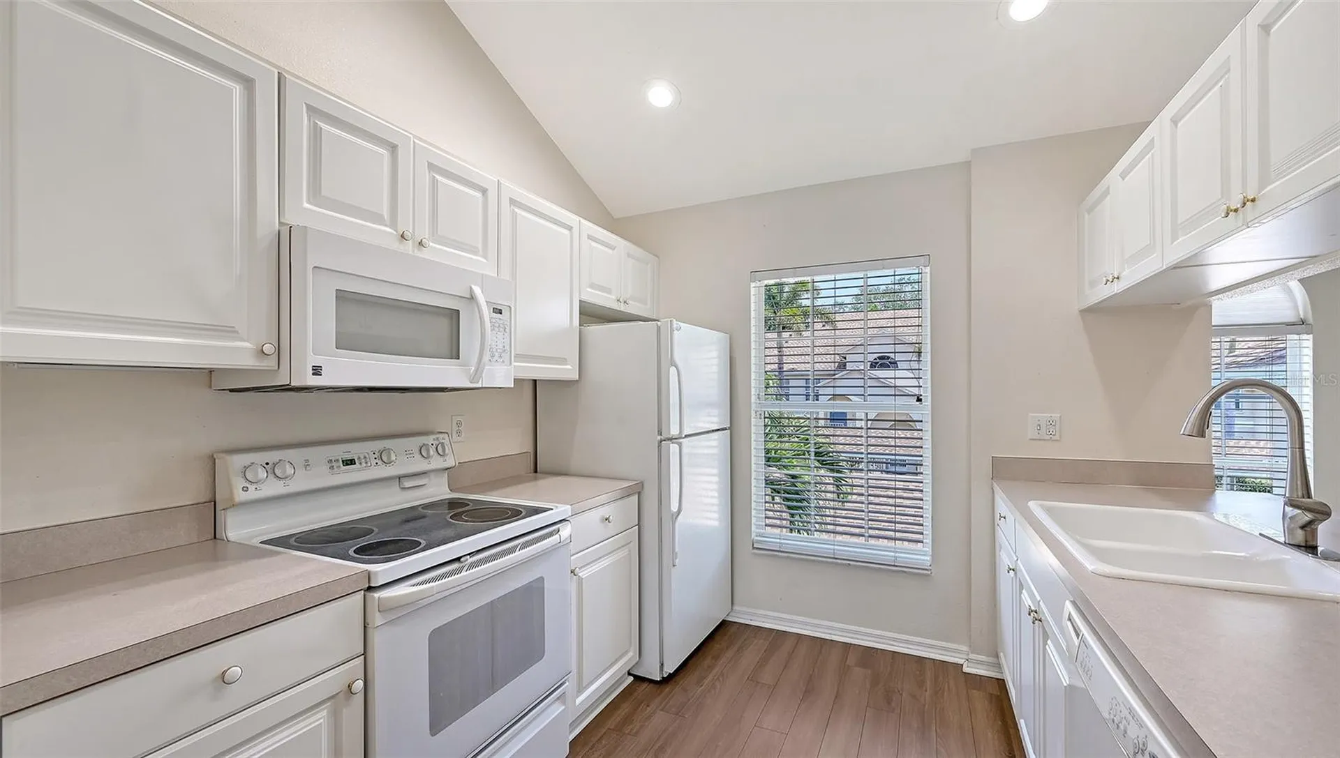 4270 Castlebridge Lane Sarasota FL 34238