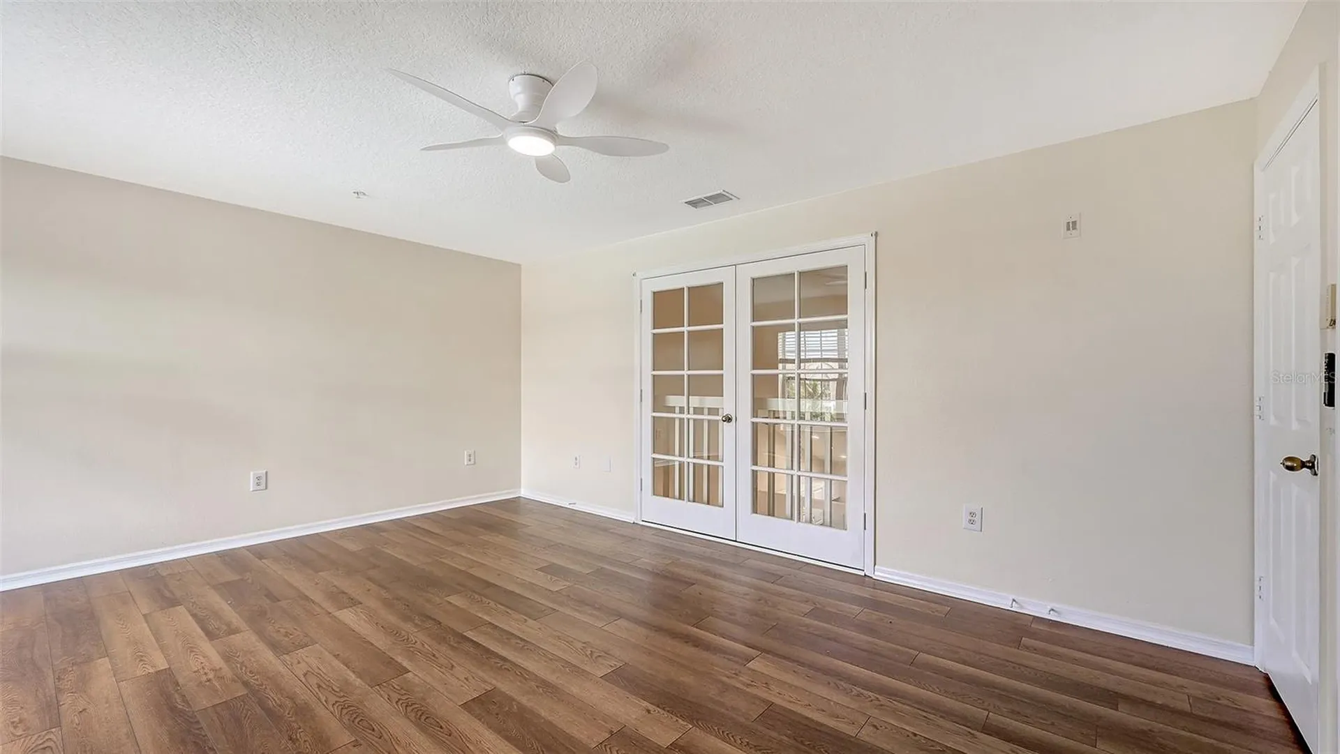 4270 Castlebridge Lane Sarasota FL 34238
