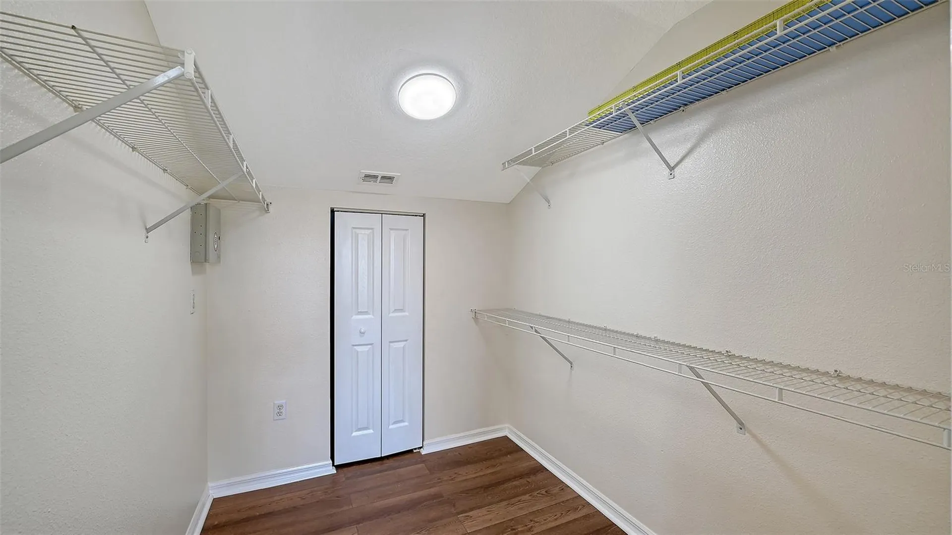 4270 Castlebridge Lane Sarasota FL 34238